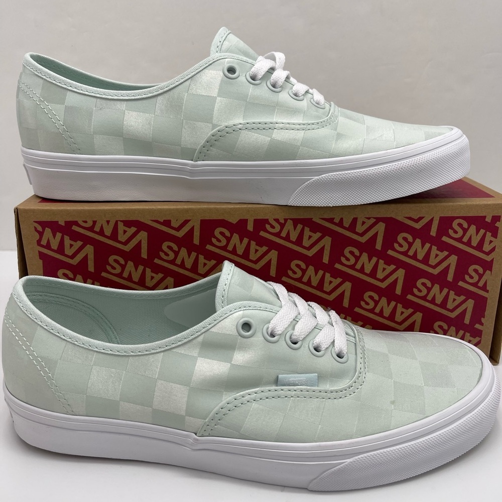 Vans Men’s Authentic
Satin Checkerboard Spa BI Sneakers
VN000D6G887 - Picture 2 of 16